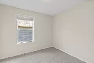 15734 Porchlight Ln, Eden Prairie, MN 55347 - Photo 27