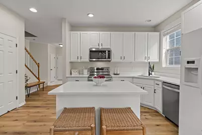 15734 Porchlight Lane, Eden Prairie, MN 55347 - Photo 11