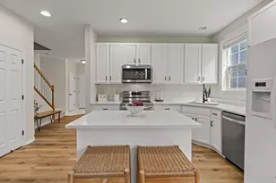 15734 Porchlight Ln, Eden Prairie, MN 55347 - Photo 11