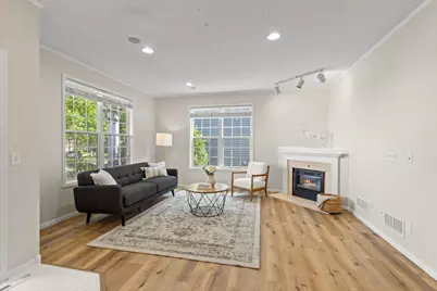15734 Porchlight Lane, Eden Prairie, MN 55347 - Photo 5
