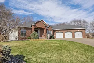10539 Yancy Ct NE, Blaine, MN 55449 - Photo 7