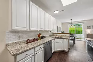 868 Princeton Ave, Shakopee, MN 55379 - Photo 19