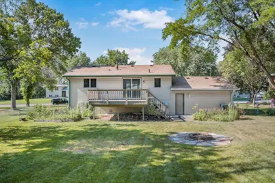 9109 Erickson Court N, Brooklyn Park, MN 55428 - Photo 31