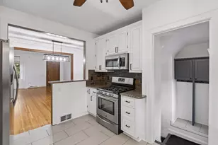 3350 Xerxes Ave N, Minneapolis, MN 55412 - Photo 17