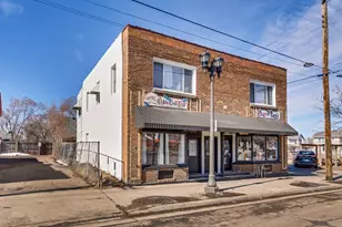 609 Dale St N, Saint Paul, MN 55103 - Photo 1