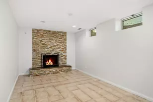 8609 W River Rd, Brooklyn Park, MN 55444 - Photo 15