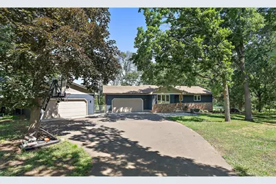 155 Andover Boulevard NW, Andover, MN 55304 - Photo 3