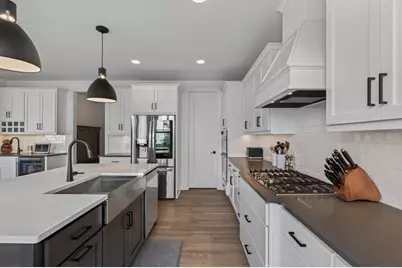 6432 Red Cedar Drive, Chaska, MN 55318 - Photo 5