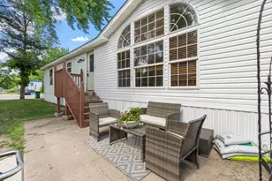 93 Riverside Terrace, Watertown, MN 55388 - Photo 7