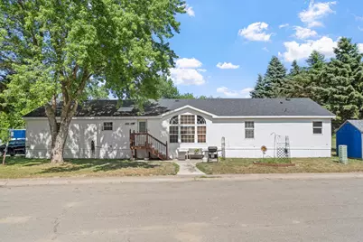 93 Riverside Terrace, Watertown, MN 55388 - Photo 5