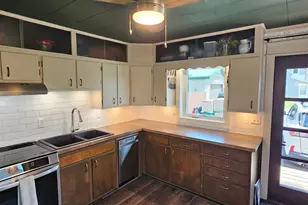 1108 Irvine Ave NW, Bemidji, MN 56601 - Photo 5