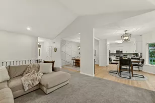 2945 Stonegate Ct SW, Rochester, MN 55902 - Photo 5