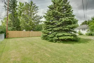 614 16th St N, Moorhead, MN 56560 - Photo 41