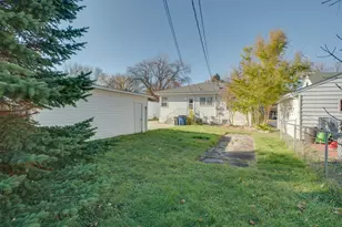 614 16th St N, Moorhead, MN 56560 - Photo 43