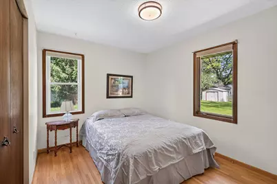 11201 Washburn Avenue S, Bloomington, MN 55431 - Photo 21