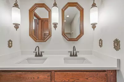 316 Colleen Avenue, Shoreview, MN 55126 - Photo 21