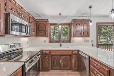 316 Colleen Avenue, Shoreview, MN 55126 - Photo 11