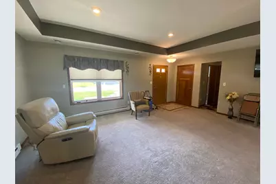 8 Abbey Lane, Kasson, MN 55944 - Photo 3