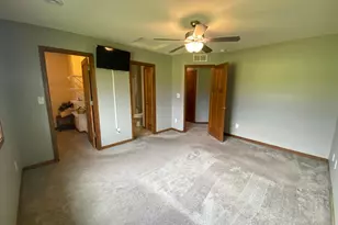 8 Abbey Ln, Kasson, MN 55944 - Photo 15