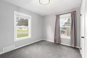 130 16th St NE, Owatonna, MN 55060 - Photo 21