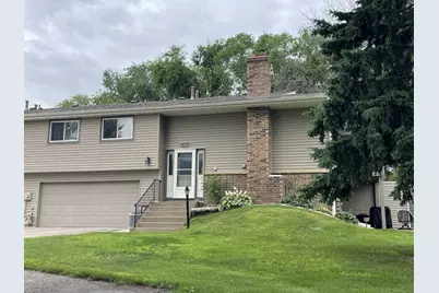 11954 70th Place N, Maple Grove, MN 55369 - Photo 1