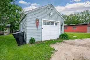309 8th Ave, Bovey, MN 55709 - Photo 23