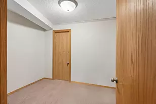 4429 Knox Ave N, Minneapolis, MN 55412 - Photo 39
