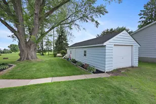 10440 115th St NE, Foley, MN 56329 - Photo 35