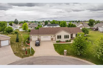 969 32nd Street S, Moorhead, MN 56560 - Photo 3