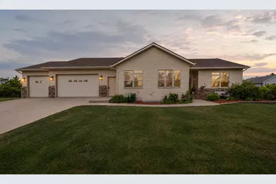 969 32nd Street S, Moorhead, MN 56560 - Photo 3