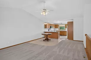 4514 Meadow Lakes Dr NW, Rochester, MN 55901 - Photo 3