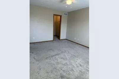 6886 Meadow Grass Lane S, Cottage Grove, MN 55016 - Photo 17