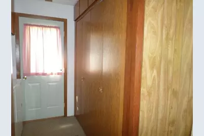 201 Greenwood Street E, Thief River Falls, MN 56701 - Photo 11