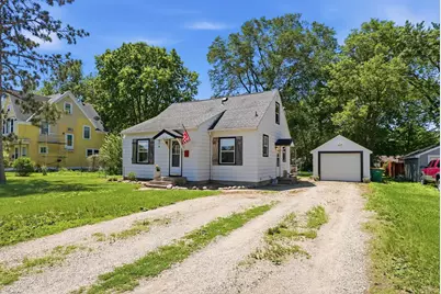 719 N Ramsey Avenue, Litchfield, MN 55355 - Photo 3