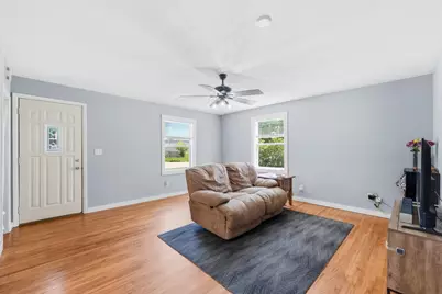 719 N Ramsey Avenue, Litchfield, MN 55355 - Photo 11