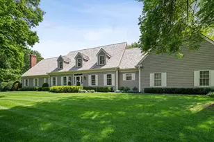 235 Hollander Rd, Wayzata, MN 55391 - Photo 1