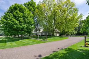 235 Hollander Rd, Wayzata, MN 55391 - Photo 111