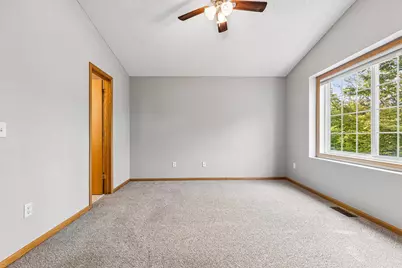 7635 Arboretum Village Court, Chanhassen, MN 55317 - Photo 21