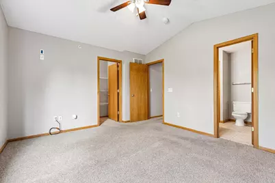 7635 Arboretum Village Court, Chanhassen, MN 55317 - Photo 29