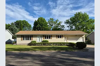 302 Sunrise Lane, Marshall, MN 56258 - Photo 1