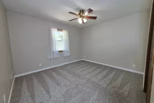 302 Sunrise Ln, Marshall, MN 56258 - Photo 15