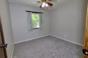 302 Sunrise Ln, Marshall, MN 56258 - Photo 13