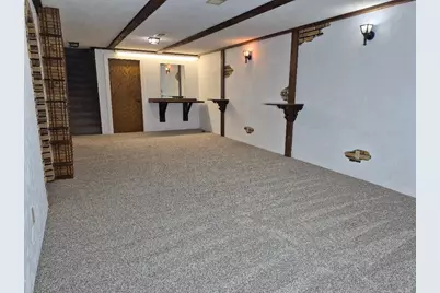 302 Sunrise Lane, Marshall, MN 56258 - Photo 17