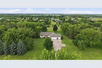 1850 E 49th Street SE, Saint Cloud, MN 56304 - Photo 1
