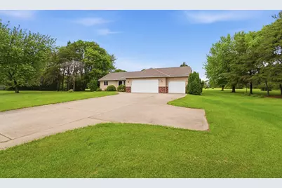 1850 E 49th Street SE, Saint Cloud, MN 56304 - Photo 33