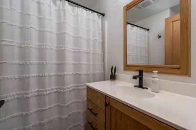 705 Wall Street, North Mankato, MN 56003 - Photo 17