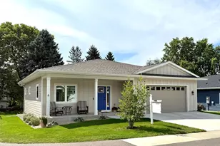 704 Maple Pl, Northfield, MN 55057 - Photo 1