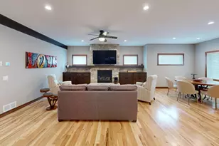 704 Maple Pl, Northfield, MN 55057 - Photo 21