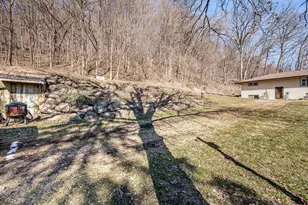 48050 Old River Bluff Rd, Saint Peter, MN 56082 - Photo 55