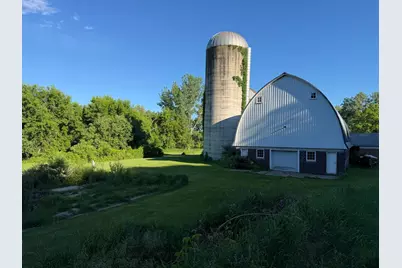 48050 Old River Bluff Road, Saint Peter, MN 56082 - Photo 1